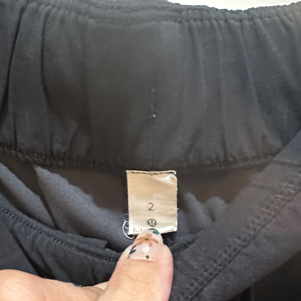 Lululemon Athletica Black Camo ON THE FLY LUXTREME 2 pants - Picture 4 of 4